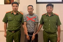 Chiến “sa cơ” sát hại người phụ nữ trước cửa khách sạn do ghen tuông