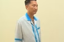 Lừa đảo và vi phạm quy định về kế toán, Huấn Hoa Hồng khai gì?