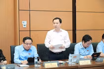 Đại biểu Vũ Văn Tiến: “Giải quyết dứt điểm các vấn đề nhà chung cư hỗn hợp”