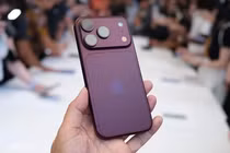 Apple thay đổi lịch ra mắt iPhone, người dùng dễ bội thực