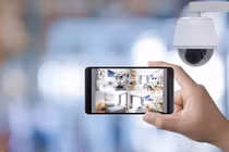 Camera gia đình đổi vai, từ giám sát sang gắn kết yêu thương