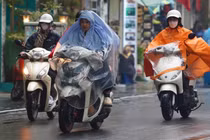 Miền Bắc đón không khí lạnh đầu mùa, nhiều nơi có mưa dông