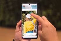[GALLERY] Giá smartphone tăng vọt nhưng cấu hình lại tụt lùi 10 năm?
