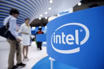 Intel bay 46 tỷ USD vì bán nhầm chip cũ trước cơn sốt AI