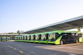 ADB thu xếp gói tín dụng biến đổi khí hậu trị giá 135 triệu USD phát triển giao thông xanh tại Việt Nam