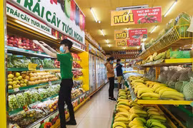 “Rau gắn mắc VietGAP” vào siêu thị: Có thể bị xử lý hình sự?