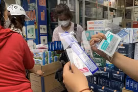 Bộ Y tế cảnh báo về việc người dân tự mua sinh phẩm xét nghiệm, thuốc điều trị cúm mùa