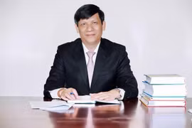 Thứ trưởng Nguyễn Thành Long làm quyền Bộ trưởng Bộ Y tế