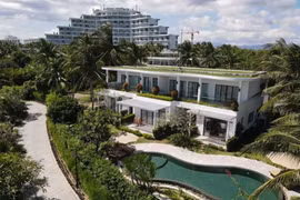 Crystal Bay đề nghị thí điểm chương trình 'du lịch an toàn'