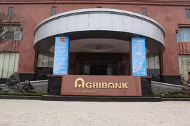 Gallery - Agribank: Khách Gửi Hàng Chục Tỷ, Sổ Có 1 Triệu - image 11