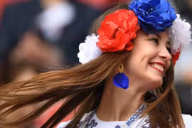 Báo Nga gọi phụ nữ Nga là gái điếm mùa World Cup	