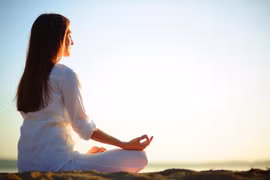 Thiền, yoga có thực sự giúp giảm stress?