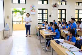 Long An chi hơn 204 tỷ đồng mua thiết bị dạy học cho các trường