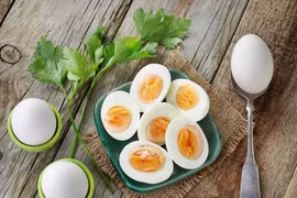 Lưu ý khi ăn trứng bạn nên biết