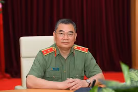 Kiên quyết xử lý cán bộ sách nhiễu khi làm thủ tục hành chính