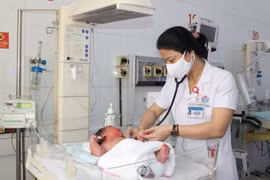 Hy hữu: Thai nhi nặng hơn 6 kg 