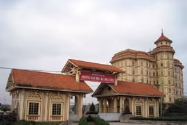Đại học Hà Hoa Tiên đứng đầu trong các doanh nghiệp nợ thuế ở Hà Nam