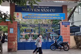 UBND quận lên tiếng vụ hàng loạt giáo viên bị 'đòi' lại tiền thu nhập tăng thêm