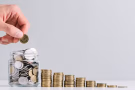 Lãi suất huy động giảm, nên gửi tiền ngân hàng nào cao nhất?