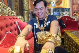 Gallery - Phúc XO bị tạm giữ - image 2