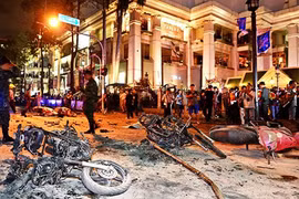 Gallery - Nổ Bom Bangkok - image 5