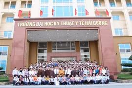 Gallery - ĐIỂM CHUẨN ĐẠI HỌC 2024 - image 5