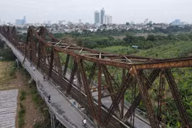 Hà Nội trình dự án nghiên cứu sửa chữa cầu Long Biên