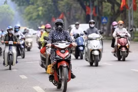 Thời tiết ngày 25/10: Bắc Bộ nắng ráo, Nam Bộ có mưa rào