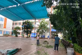 Hà Nội: Các trường học khẩn trương khắc phục hậu quả bão số 3 Yagi