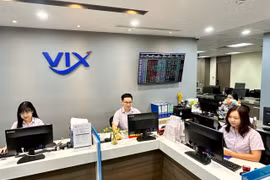Vợ chồng đại gia Nguyễn Văn Tuấn muốn rút gần 800 tỷ đồng khỏi Chứng khoán VIX