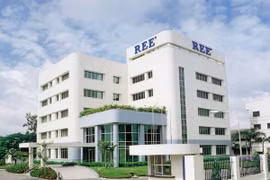 REE khởi động tái cấu trúc, chuyển quyền sở hữu cổ phiếu sang các công ty con