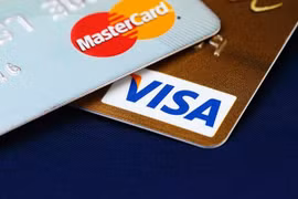 Hiệp hội ngân hàng VN kiến nghị Tổ chức thẻ quốc tế Visa và MasterCard miễn, giảm phí