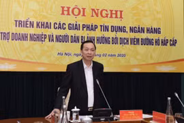 Phó Thống đốc: Thanh khoản đang dồi dào nên ngân hàng không được tăng lãi suất