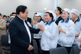 Thủ tướng chỉ đạo chăm lo, hỗ trợ người lao động trong dịp Tết Nguyên Đán 