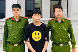 Bắt giữ đối tượng trộm tiền công đức ở Đền Quan Hoàng Bảy