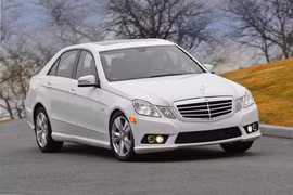 Mercedes-Benz bị phạt 1,5 tỷ USD vì gian lận khí thải