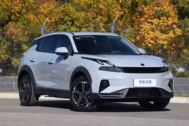Lynk & Co 06 PHEV “ăn xăng” chỉ 4,98 lít/100 km, sắp về Việt Nam?