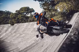 Gallery - KTM Việt Nam