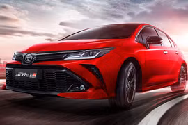 Toyota Corolla Altis GR Sport 2022 từ 724 triệu đồng, sắp về Việt Nam