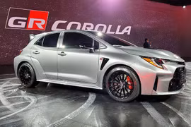 Chi tiết Toyota GR Corolla 2023 sắp về Việt Nam 