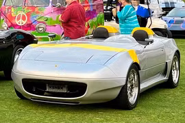 MX Speedster - chiếc Mazda MX-5 "nhái" Ferrari Monza SP2 chỉ 355 triệu đồng