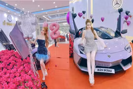 Hot girl 9X Hân Dubai tậu Lamborghini Aventador mui trần giá 17 tỷ