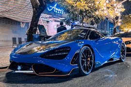 Cận cảnh siêu xe McLaren 765LT giá hơn 30 tỷ trên đường phố Việt Nam 