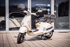 Gallery - Xe Piaggio Vespa - image 4