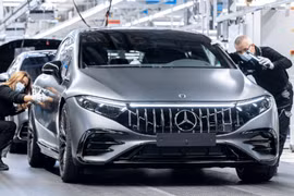 Gallery - Mercedes-Benz tại Việt Nam dính lỗi - image 1