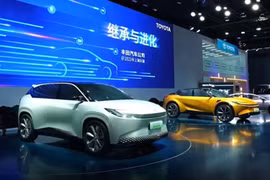 Chi tiết Toyota bZ Sport Crossover và bZ FlexSpace tại Trung Quốc