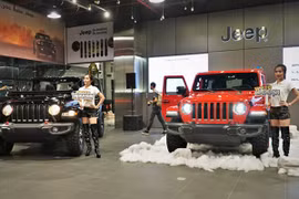 Jeep chính hãng ra mắt tại Việt Nam giá gần 3 tỷ đồng