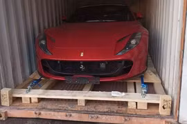 Ferrari 812 GTS Spider không dưới 26 tỷ sắp đến tay đại gia Việt