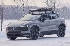Soi cận cảnh SUV thuần điện Volvo EX30 phiên bản off-road