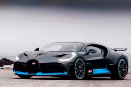 Siêu xe Bugatti Divo hơn 117 tỷ đồng sắp tới tay người mua đẹp không tỳ vết